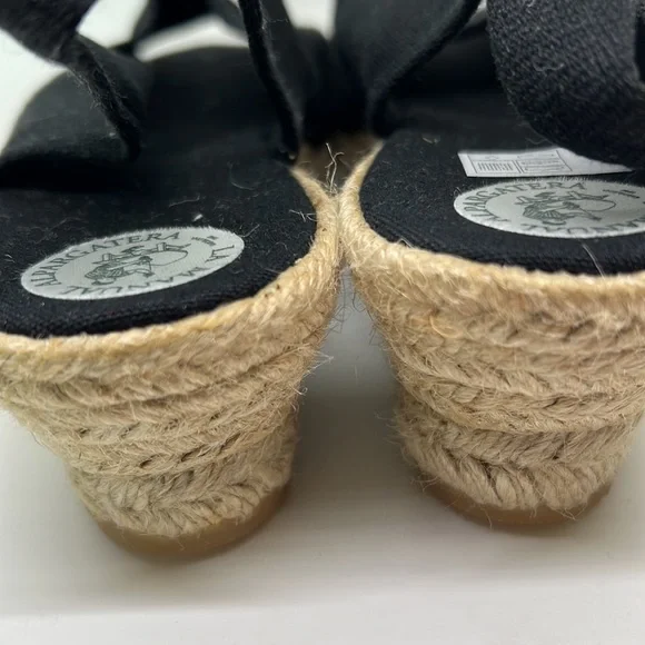 NWOT La Manual Black Canvas Sling Black Wedge - Picture 6 of 6